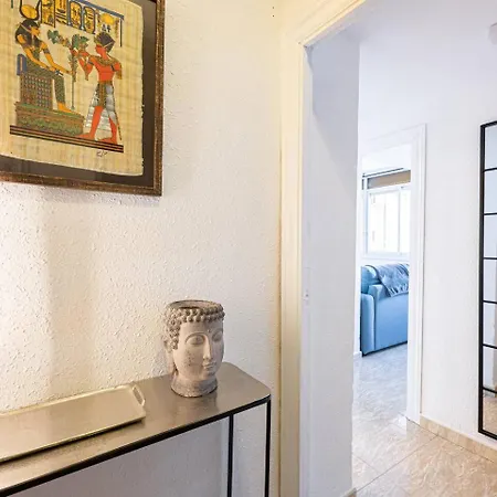 Апартаменты 2 Bdr In Cornella 5 Mins Form The Metro Корнелья де Лиобрегат