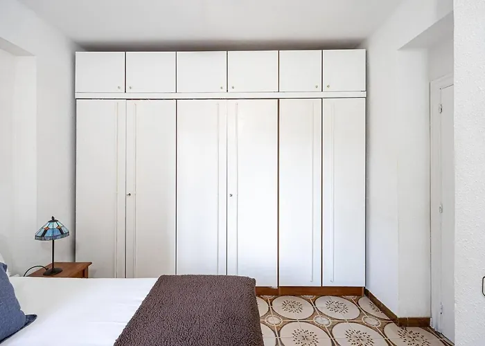 2 Bdr In Cornella 5 Mins Form The Metro Apartmán Cornellà de Llobregat